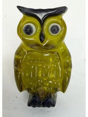 Lucite Owl Night Light Made in Japan Green and it Works! 1970'S RETRO.